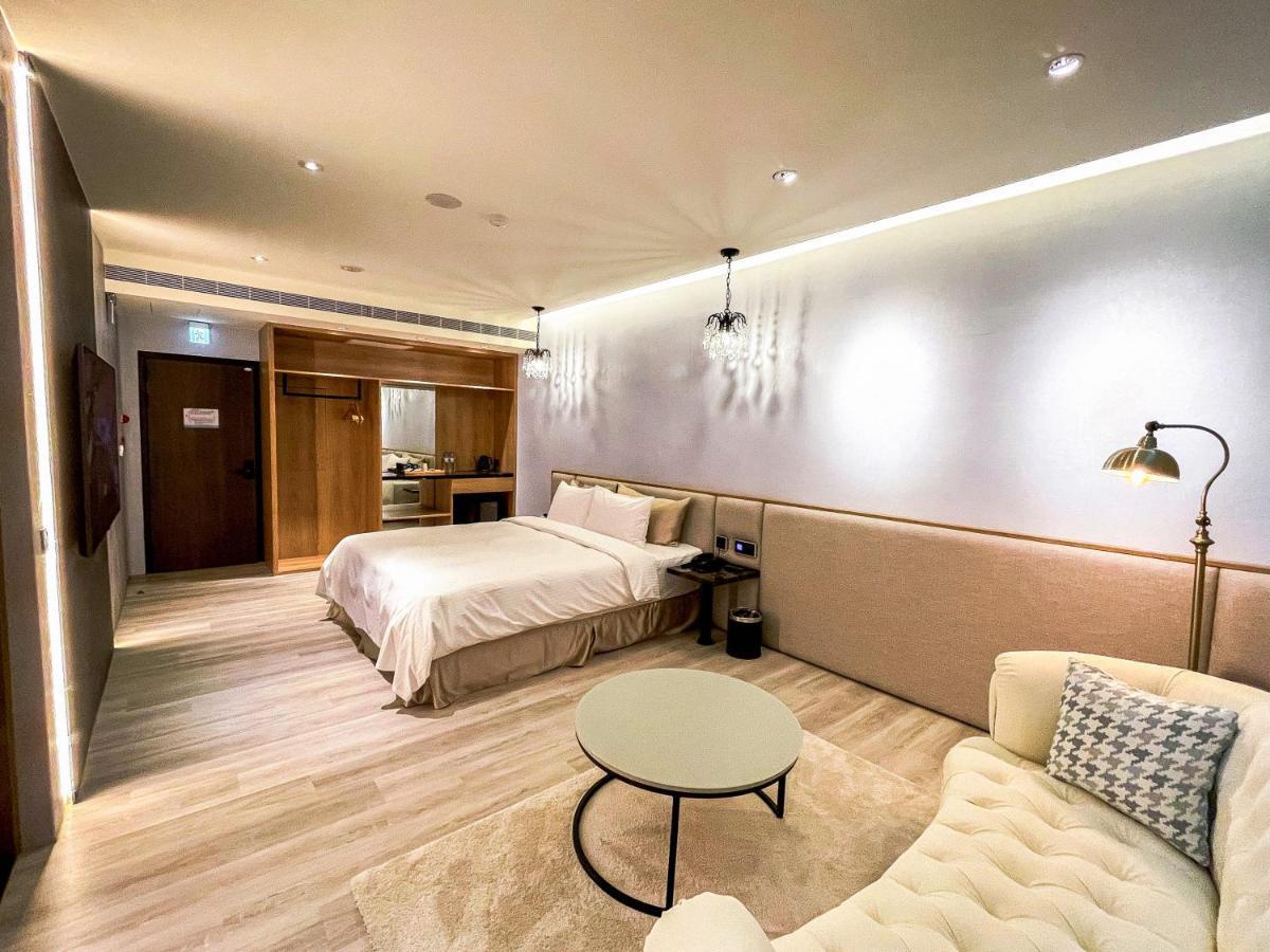 Fifth Avenue Motel 타이중 외부 사진