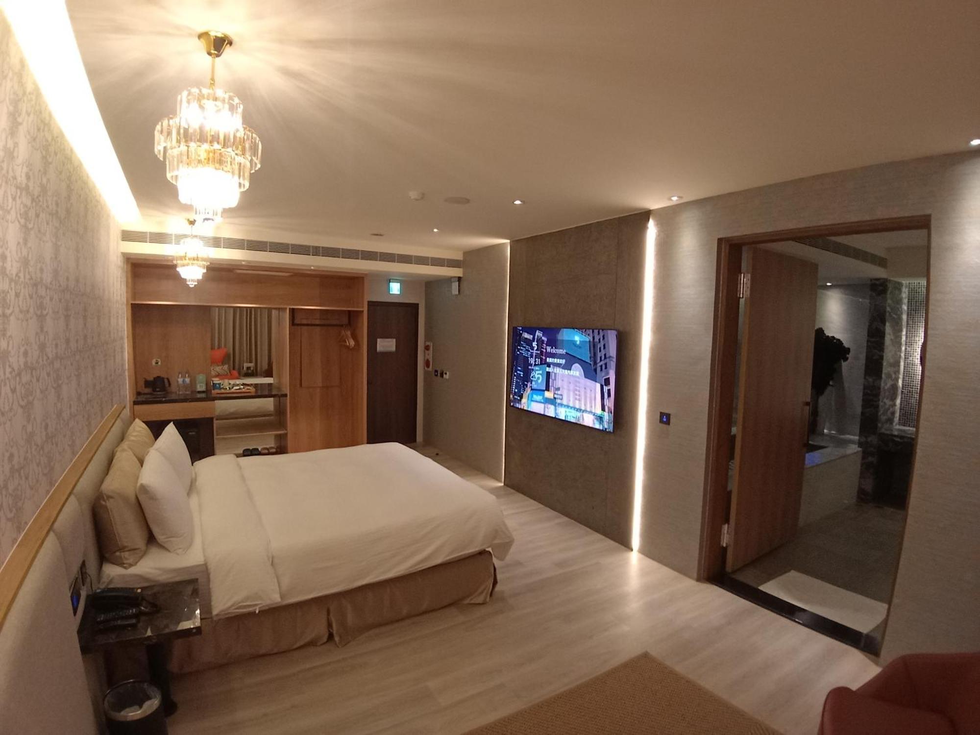 Fifth Avenue Motel 타이중 외부 사진